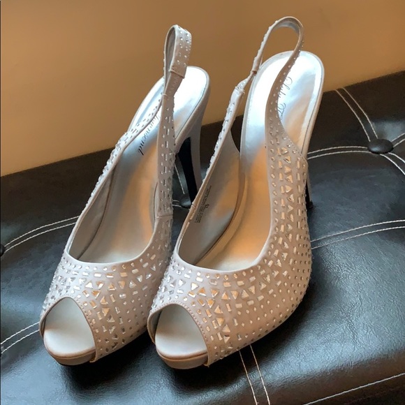 Lulu Townsend sparkly pumps - Picture 6 of 6